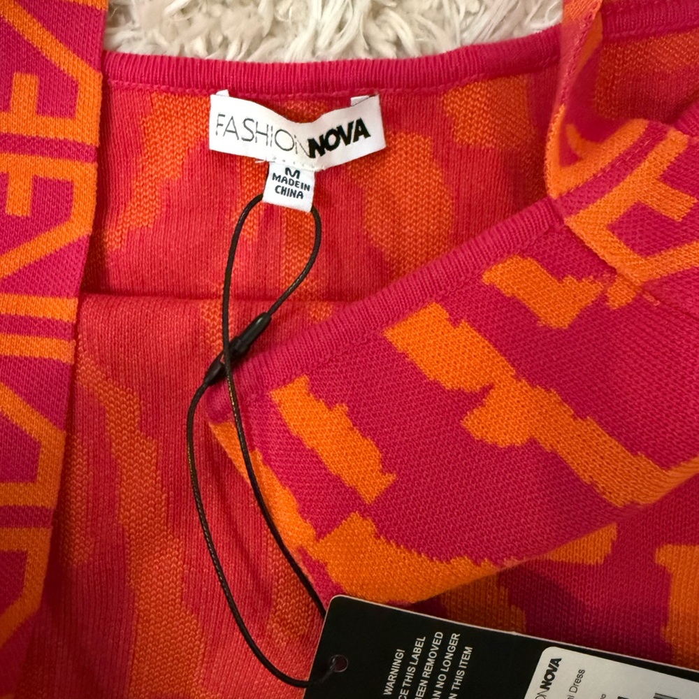 Fashion Nova Orange and Pink Patterned Bodycon Mini Dress - Picture 2 of 2